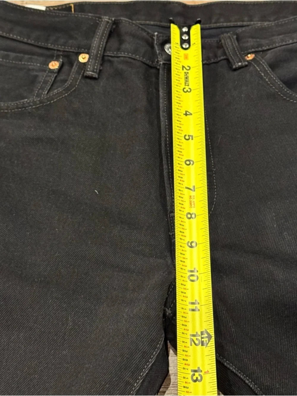 Levis 501 Button Fly Jeans Mens 33 x 34 Black Straight Leg 100% Cotton Denim